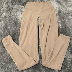 Buffbunny Aggressive Scrunch Leggings